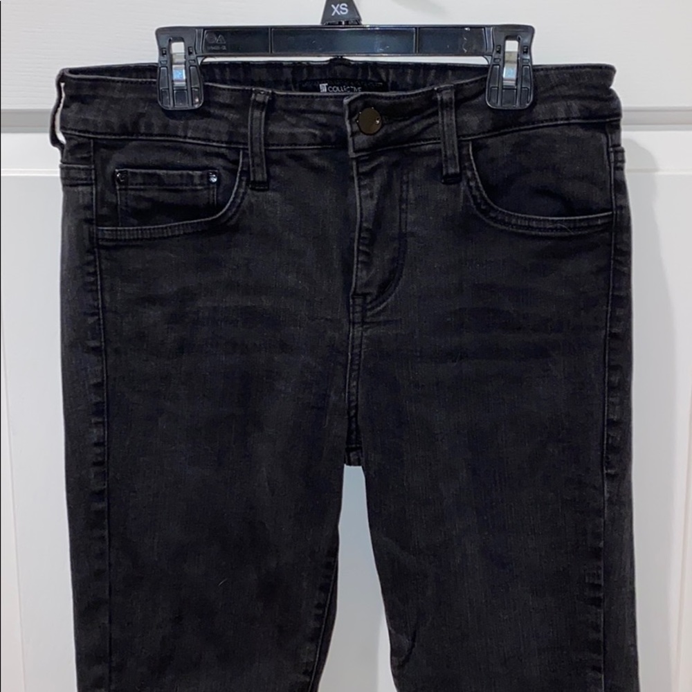!IT Collective black midrise stretchy Skinny Jean